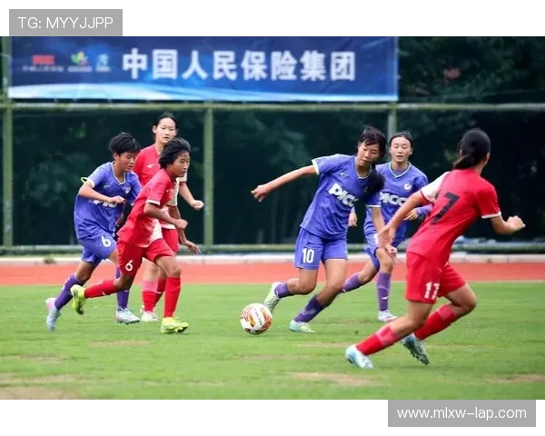 惠州红树林港湾足球队凝聚青春力量奋战绿茵谱写湾区体育新篇章