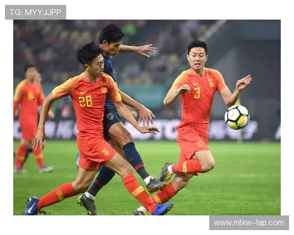 中国足球队征战亚洲杯全力备战 期待突破历史最佳成绩