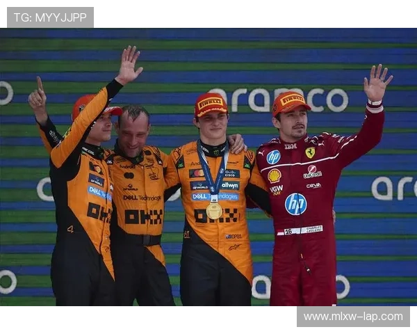 F1赛季精彩纷呈 各车队角逐激烈 新规则引领技术革新 F1赛季精彩纷呈 各车队角逐激烈 新规则引领技术革新