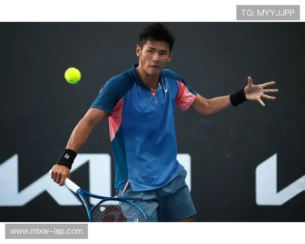 网球界新星崛起 年轻选手连胜夺冠势头强劲引关注